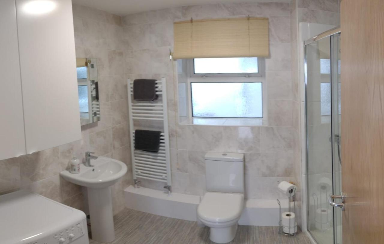 The Gateway Guest Apartment Портстюърт Екстериор снимка