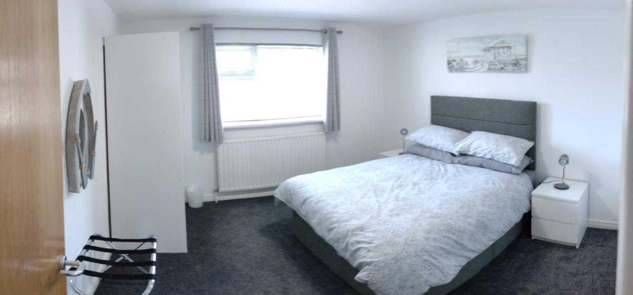 The Gateway Guest Apartment Портстюърт Екстериор снимка